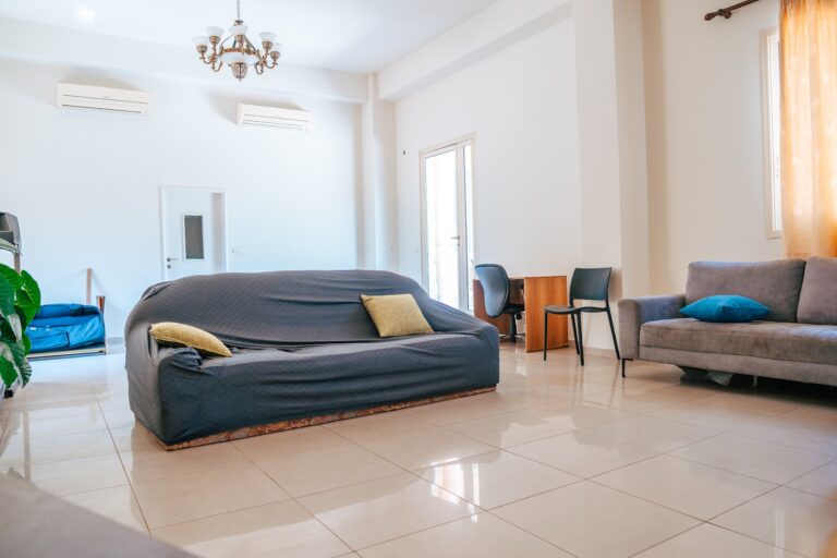 sh-living-sitting-room-03