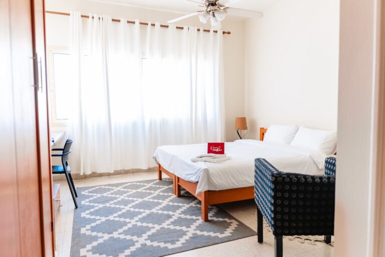 nh-dorm-room-01